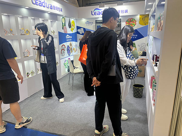 励诺包装携新品亮相第27届CBE上海美博会