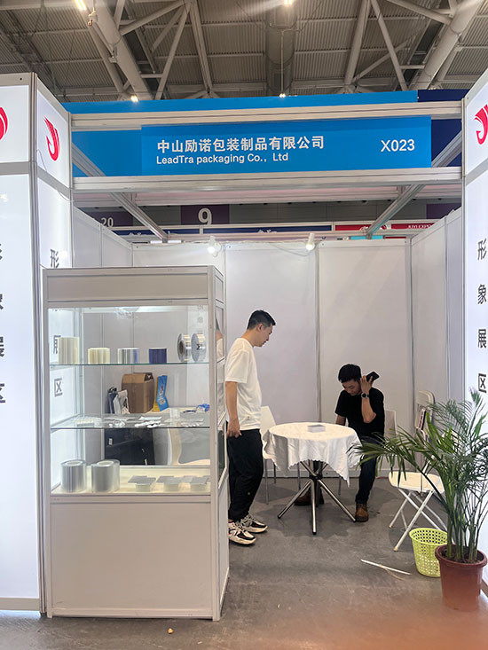 励诺包装携试剂封口膜参加体外诊断试剂展览会
